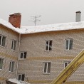 Очистка кровли от снега и наледи по адресам ул. 10 годовщины октября, д. 12 и 16 А