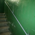 Установка поручней в подъезде МКД ро ул. 10 годовщины октября, д. 26